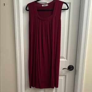 Sleeveless Burgundy Dress